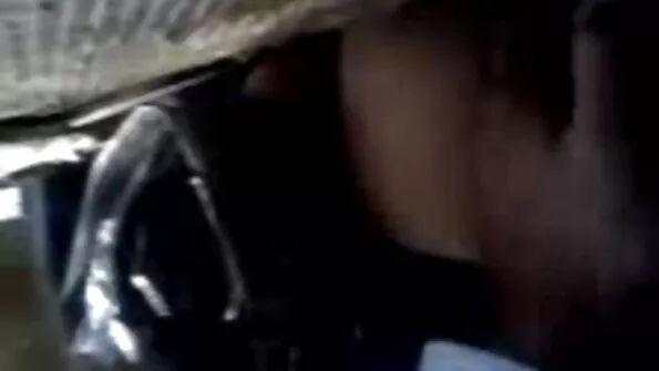 Чернокожите в тълпата ново българско порно чукат в анален секс проклета секси курва в чорапи .