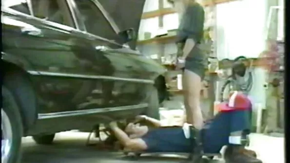 Ръката ти в дупето ми е толкова готина, български порно клипчета не спирай.