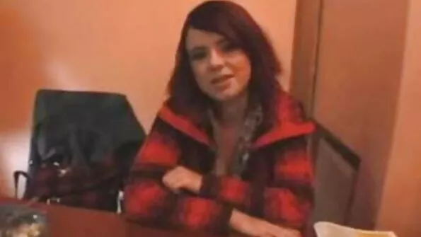 Дики чукаха блондинка в анала, докато снимаха български порно снимки порно филм.