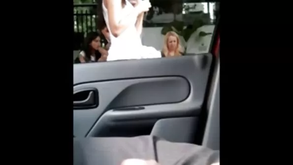 Красавицата е перфектно чукана в дупето с респектиращ бг порно аматьори мачо.