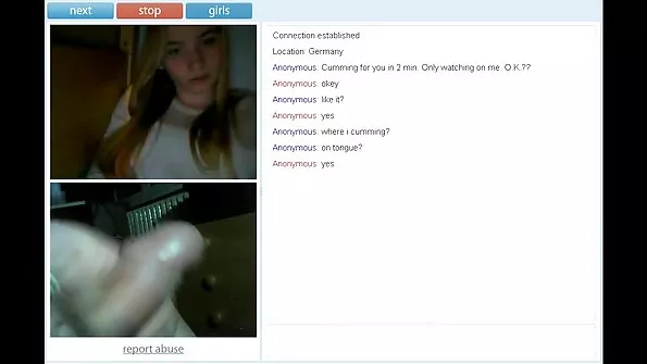 Светлокосото момиче избухна в сълзи ново българско порно от анално чукане с тълпа мъже.