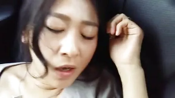 Красавицата Алексис Кристъл си уреди групов секс порно на български с няколко мъже.