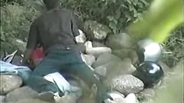 Негърът сложи анален огромен член на бяла кучка . българско порно бг