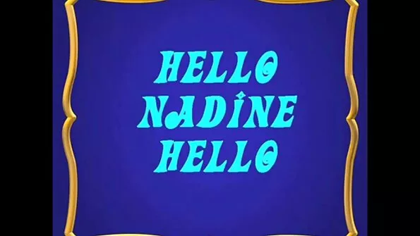 Момчето развива дупето на красавицата с члена българскопорно си.