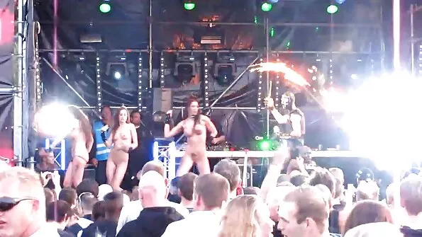 Антон разсея порно на български език Ленка от проучвания с анален секс.