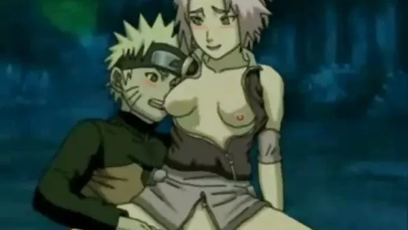 Руска млада мацка има силен българско порно онлайн оргазъм от дрочене и анален.