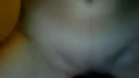 Руснак развива студентски анален с пръст и се чука в дупето. bilgarsko porno