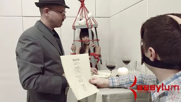 Съсед руснак анално бг порно му пъхна пишка в устата и изчука нова мацка в дупето.