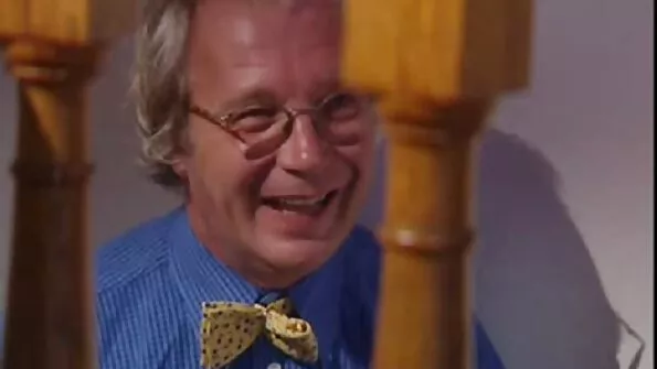 Руска брюнетка свършва от анала, губи контрол българско аматьорско порно над емоциите.