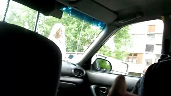 Прет в бг порно камери избелено дупе мастурбираща блондинка в къщата си .