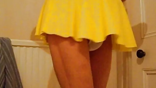 Руско момиче крещи по време българско аматьорско порно на двойно проникване.