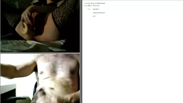 Крадецът безмилостно набива българско porno пишка в дупето на брюнетката и я кара да смуче пениса.