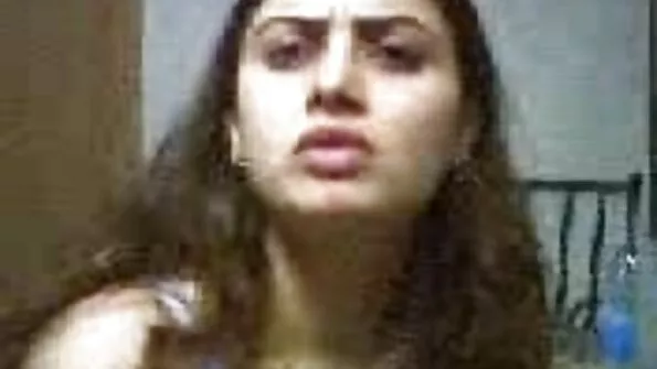 Мъжете надупаха дупето на блондинката в тълпа и дори не се извиниха. български порно актриси